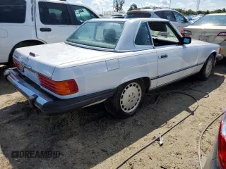 1989 Mercedes-Benz 560 with VIN WDBBA48D0KA098625, listed as a Copart auction lot 73863784 with 30,648 mi miles and Salvage Title. Bid and sale history available at carsss.com. Image 3.