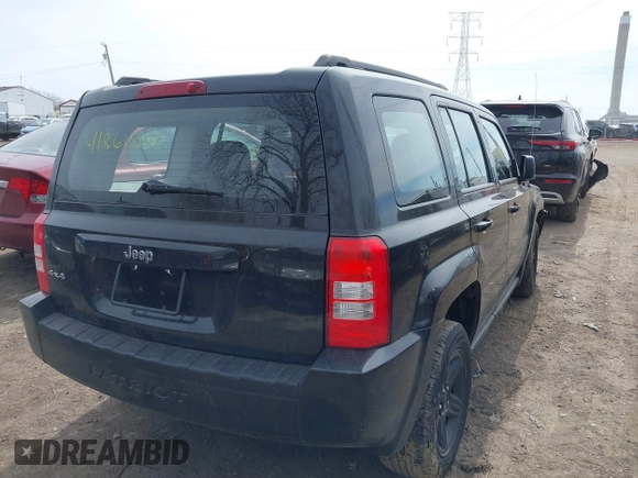 2010 Jeep Patriot Sport with VIN 1J4NF2GB6AD611629, listed as a IAAI auction lot 41864243 with 132,868 mi miles. Bid and sale history available at carsss.com. Image 4.