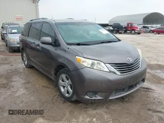 2012 Toyota Sienna LE AAS with VIN 5TDKK3DC8CS180967, listed as a IAAI auction lot 42215961 with 220,089 mi miles and . Bid and sale history available at DreamBid. Image 1.