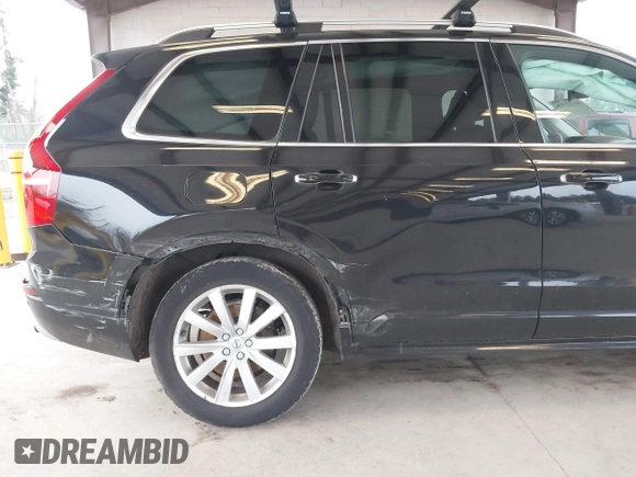 2018 Volvo XC90 Momentum with VIN YV4102PK2J1343506, listed as a IAAI auction lot 41763318 with 89,203 mi miles. Bid and sale history available at carsss.com. Image 6.