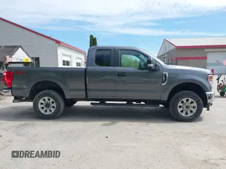 2022 Ford F-250 XL с VIN 1FT7X2B65NEF71467, выставлен на аукционе IAAI как лот 42193888 с пробегом 12 794 миль миль и . История ставок и продаж доступна на DreamBid. Изображение 14.