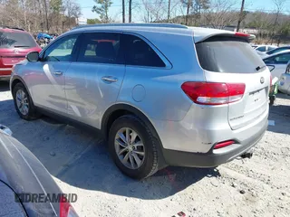 2016 Kia Sorento LX with VIN 5XYPG4A38GG022276, listed as a IAAI auction lot 41672907 with 201,417 mi miles. Bid and sale history available at carsss.com. Image 3.