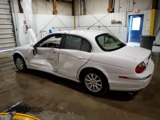 2001 Jaguar S-Type with VIN SAJDA01P91GM01096, listed as a Copart auction lot 72579364 with 138,689 mi miles and Salvage Title. Bid and sale history available at DreamBid. Image 2.
