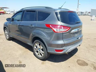 2013 Ford Escape SEL with VIN 1FMCU9H92DUB31689, listed as a IAAI auction lot 42022387 with 74,343 mi miles. Bid and sale history available at carsss.com. Image 3.