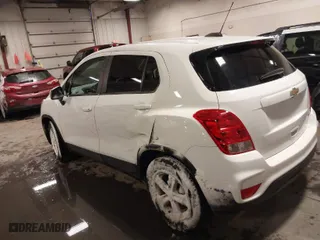 2020 Chevrolet Trax LS with VIN 3GNCJKSB8LL294444, listed as a IAAI auction lot 41724891 with 27,101 mi miles. Bid and sale history available at carsss.com. Image 6.