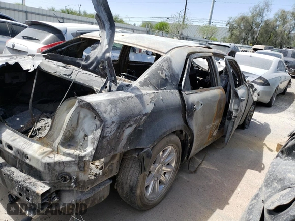 2005 Chrysler 300 with VIN 2C3AA63H85H171477, listed as a Copart auction lot 75964474 with 0 mi miles and Salvage Title. Bid and sale history available at carsss.com. Image 3.