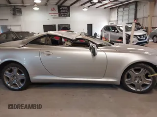 2002 Lexus SC with VIN JTHFN48Y320027045, listed as a IAAI auction lot 41681700 with 167,108 mi miles. Bid and sale history available at carsss.com. Image 13.