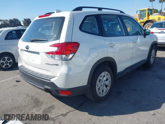 2021 Subaru Forester with VIN JF2SKADCXMH561828, listed as a IAAI auction lot 41742874 with 61,250 mi miles. Bid and sale history available at carsss.com. Image 4.