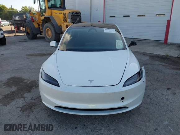2025 Tesla Model 3 Long Range с VIN 5YJ3E1EA2SF988439, выставлен на аукционе IAAI как лот 42258606 с пробегом 3 566 миль миль и . История ставок и продаж доступна на DreamBid. Изображение 11.