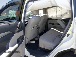 2019 Toyota Highlander SE with VIN 5TDKZRFH0KS314263, listed as a IAAI auction lot 42174469 with 72,682 mi miles and . Bid and sale history available at DreamBid. Image 8.