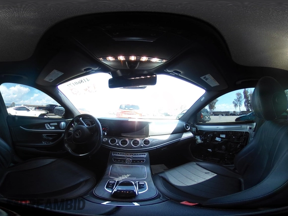2018 Mercedes-Benz E-Class E 300 with VIN WDDZF4JB5JA455098, listed as a IAAI auction lot 41860177 with 84,612 mi miles. Bid and sale history available at carsss.com. Image 19.