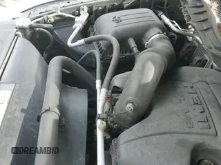 2016 Ram 1500 SLT z VIN 1C6RR6GT5GS145668, wystawiony jako IAAI lot #43321076 z przebiegiem 162 416 mil mil oraz . Historia ofert i sprzedaży dostępna na DreamBid. Obrazek 19.