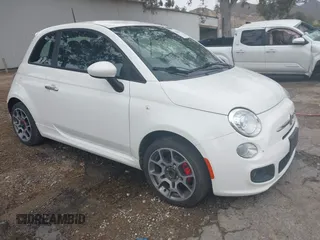 2012 FIAT 500 Sport z VIN 3C3CFFBR9CT360986, wystawiony jako IAAI lot #42206329 z przebiegiem 59 960 mil mil oraz . Historia ofert i sprzedaży dostępna na DreamBid. Obrazek 1.
