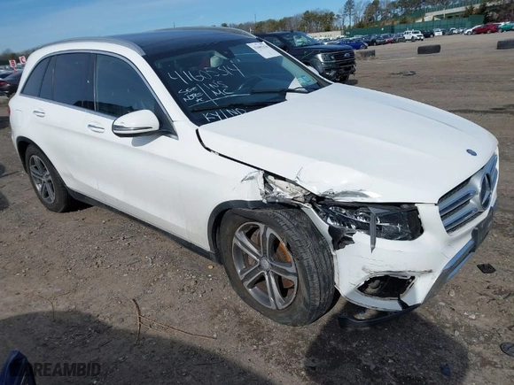 2016 Mercedes-Benz GLC with VIN WDC0G4KB3GF059918, listed as a IAAI auction lot 41605314 with 95,004 mi miles. Bid and sale history available at carsss.com. Image 1.