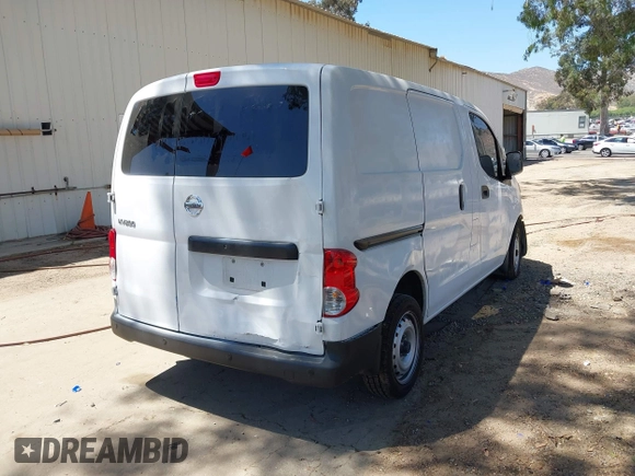 2015 Nissan NV200 SV z VIN 3N6CM0KN2FK690052, wystawiony jako IAAI lot #42438197 z przebiegiem 193 011 mil mil oraz . Historia ofert i sprzedaży dostępna na DreamBid. Obrazek 4.