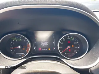 2018 Jeep Compass Latitude с VIN 3C4NJCBB1JT338496, выставлен на аукционе IAAI как лот 42563531 с пробегом 47 447 миль миль и . История ставок и продаж доступна на DreamBid. Изображение 7.