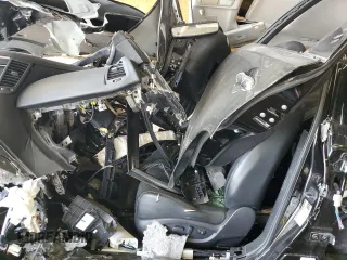 2014 Infiniti QX70 with VIN JN8CS1MW3EM413093, listed as a Copart auction lot 44106705 with 106,511 mi miles and Salvage title. Bid and sale history available at DreamBid. Image 7.