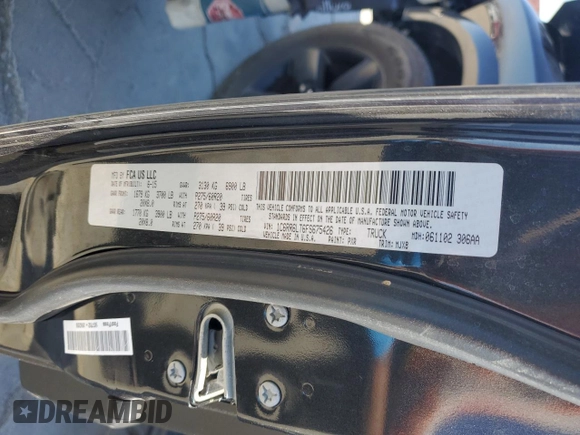 2015 Ram 1500 Big Horn z VIN 1C6RR6LT6FS675426, wystawiony jako Copart lot #71738003 z przebiegiem 84 662 mil mil oraz Szkoda całkowita • Salvage title. Historia ofert i sprzedaży dostępna na DreamBid. Obrazek 12.