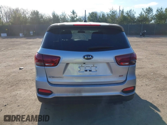 2020 Kia Sorento LX with VIN 5XYPG4A31LG638850, listed as a IAAI auction lot 40982683 with 143,149 mi miles. Bid and sale history available at carsss.com. Image 17.