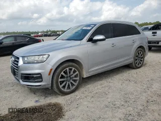 2017 Audi Q7 Premium Plus with VIN WA1LAAF70HD011454, listed as a Copart auction lot 54386475 with 151,063 mi miles and Clean Title. Bid and sale history available at carsss.com. Image 1.