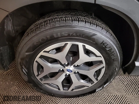 2023 Subaru Forester Premium z VIN JF2SKAEC6PH468002, wystawiony jako IAAI lot #42547222 z przebiegiem 73 121 mil mil oraz . Historia ofert i sprzedaży dostępna na DreamBid. Obrazek 33.