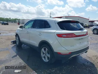 2015 Lincoln MKC with VIN 5LMCJ1A96FUJ44904, listed as a IAAI auction lot 42124974 with 66,044 mi miles and . Bid and sale history available at DreamBid. Image 3.