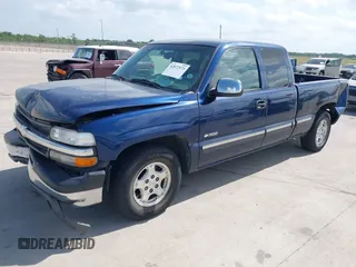 2000 Chevrolet Silverado 1500 LS with VIN 2GCEC19T4Y1405522, listed as a IAAI auction lot 42072973 with 140,293 mi miles and . Bid and sale history available at DreamBid. Image 2.