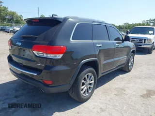 2015 Jeep Grand Cherokee Limited with VIN 1C4RJFBG8FC790575, listed as a IAAI auction lot 42124709 with 248,827 mi miles. Bid and sale history available at carsss.com. Image 4.
