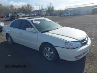 2002 Acura TL with VIN 19UUA56672A015536, listed as a IAAI auction lot 42088530 with 1 mi miles. Bid and sale history available at carsss.com. Image 1.