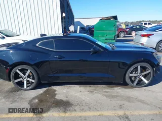 2018 Chevrolet Camaro 2SS with VIN 1G1FG1R70J0100573, listed as a IAAI auction lot 41708889 with 83,834 mi miles and . Bid and sale history available at DreamBid. Image 14.