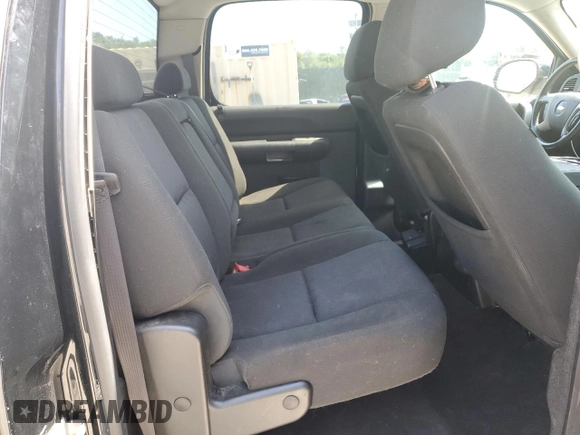 2013 Chevrolet Silverado 1500 LT with VIN 3GCPKSE7XDG119735, listed as a Copart auction lot 55938165 with 182,961 mi miles and Clean Title. Bid and sale history available at DreamBid. Image 10.