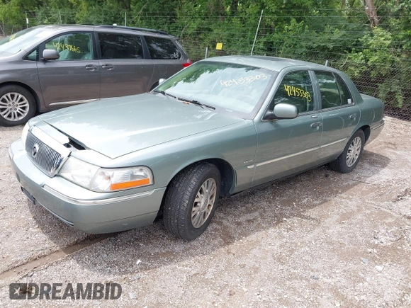 2005 Mercury Grand Marquis LS Premium z VIN 2MHHM75W95X607697, wystawiony jako IAAI lot #42453303 z przebiegiem 142 879 mil mil oraz . Historia ofert i sprzedaży dostępna na DreamBid. Obrazek 2.