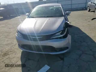 2015 Chrysler 200 S with VIN 1C3CCCBG8FN505798, listed as a Copart auction lot 44623655 with 136,688 mi miles and Salvage Title. Bid and sale history available at DreamBid. Image 10.