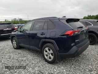2019 Toyota RAV4 XLE with VIN JTMP1RFV4KD037700, listed as a Copart auction lot 60989525 with 110,577 mi miles and Salvage title. Bid and sale history available at DreamBid. Image 2.