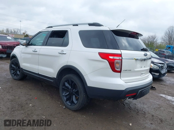 2015 Ford Explorer Limited with VIN 1FM5K8F89FGB66282, listed as a IAAI auction lot 42000287 with 139,519 mi miles and . Bid and sale history available at DreamBid. Image 3.