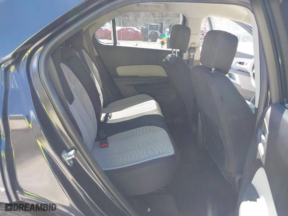 2015 Chevrolet Equinox LT with VIN 2GNFLFEK7F6145025, listed as a IAAI auction lot 41889477 with 84,751 mi miles. Bid and sale history available at carsss.com. Image 8.
