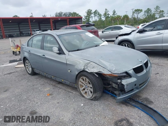 2006 BMW 3 Series 325i with VIN WBAVB135X6KX47659, listed as a IAAI auction lot 41915191 with 140,049 mi miles. Bid and sale history available at carsss.com. Image 1.