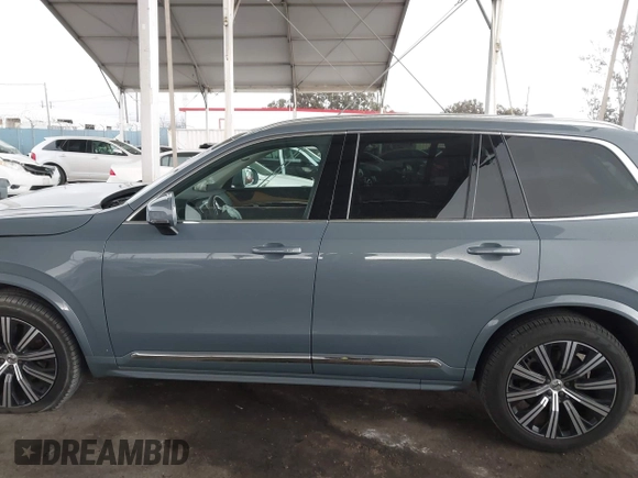 2023 Volvo XC90 Plus z VIN YV4062PN8P1989176, wystawiony jako IAAI lot #41957832 z przebiegiem 27 838 mil mil oraz . Historia ofert i sprzedaży dostępna na DreamBid. Obrazek 14.