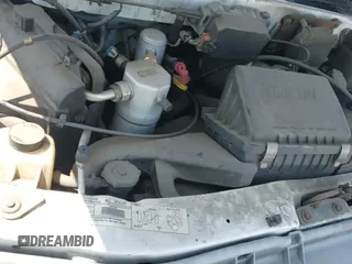 2000 Chevrolet Astro Cargo with VIN 1GCDM19W6YB217667, listed as a IAAI auction lot 43200838 with 263,169 mi miles and . Bid and sale history available at DreamBid. Image 19.