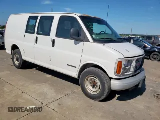 2000 GMC Savana z VIN 1GTHG35R8Y1229622, wystawiony jako Copart lot #59042745 z przebiegiem 85 409 mil mil oraz Szkoda całkowita • Salvage title. Historia ofert i sprzedaży dostępna na DreamBid. Obrazek 4.