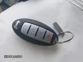 2021 Nissan Murano SV z VIN 5N1AZ2BJ2MC128381, wystawiony jako IAAI lot #42048211 z przebiegiem 59 014 mil mil oraz . Historia ofert i sprzedaży dostępna na DreamBid. Obrazek 11.