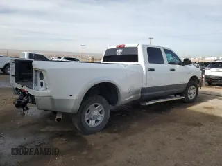 2022 Ram 2500 Tradesman with VIN 3C6UR5HL7NG273921, listed as a Copart auction lot 84812174 with 33,986 mi miles and Clean title. Bid and sale history available at DreamBid. Image 3.