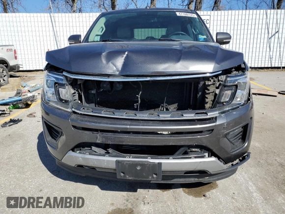 2019 Ford Expedition Max XLT with VIN 1FMJK1JT4KEA44498, listed as a Copart auction lot 47100725 with 100,678 mi miles and Salvage Title. Bid and sale history available at DreamBid. Image 5.