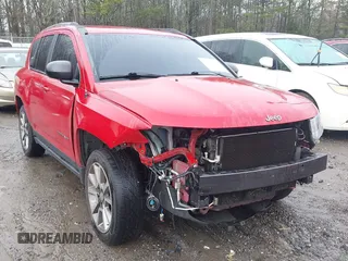 2016 Jeep Compass Sport z VIN 1C4NJCBA1GD703278, wystawiony jako IAAI lot #41568540 z przebiegiem 142 514 mil mil oraz . Historia ofert i sprzedaży dostępna na DreamBid. Obrazek 6.