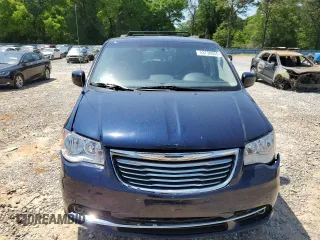 2016 Chrysler Town & Country Touring with VIN 2C4RC1BG4GR193560, listed as a Copart auction lot 53730055 with 132,552 mi miles and Salvage Title. Bid and sale history available at DreamBid. Image 5.
