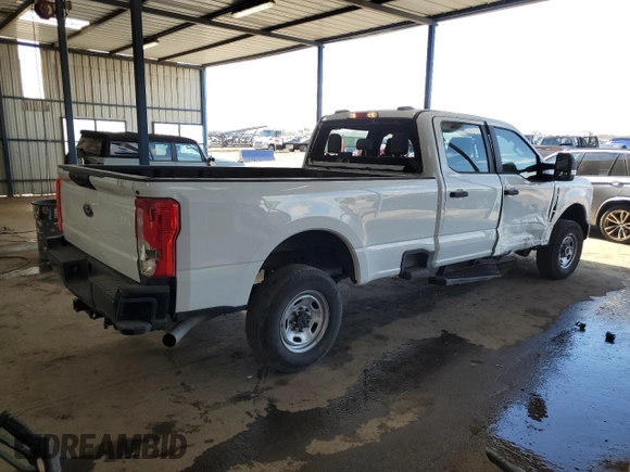 2023 Ford F-250 XL with VIN 1FT7W2BA2PED17337, listed as a Copart auction lot 50185165 with 8,540 mi miles and Clean title. Bid and sale history available at DreamBid. Image 3.