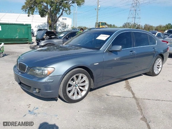 2008 BMW 7 Series 750Li with VIN WBAHN83518DT78548, listed as a IAAI auction lot 41332498 with 120,269 mi miles. Bid and sale history available at carsss.com. Image 2.