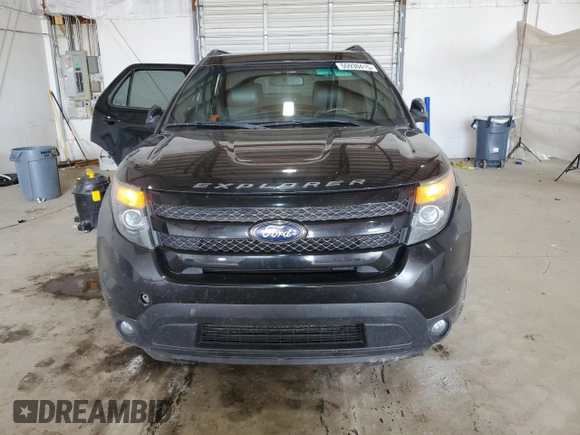 2015 Ford Explorer Sport с VIN 1FM5K8GTXFGB72384, выставлен на аукционе Copart как лот 55930415 с пробегом 196 825 миль миль и Списание • Salvage title. История ставок и продаж доступна на DreamBid. Изображение 5.