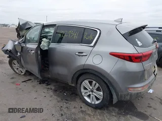 2018 Kia Sportage LX with VIN KNDPMCAC7J7366379, listed as a IAAI auction lot 41229341 with Not Provided miles. Bid and sale history available at carsss.com. Image 3.
