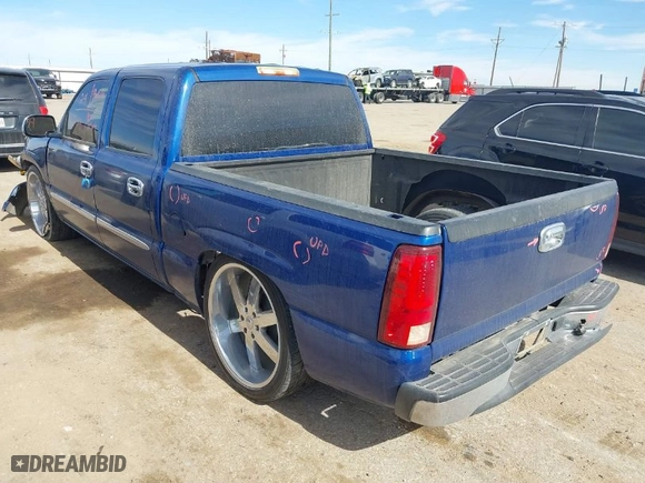 2007 GMC Sierra 1500 Classic SLE1 with VIN 2GTEC13Z271138635, listed as a IAAI auction lot 41532619 with NaN miles. Bid and sale history available at carsss.com. Image 3.